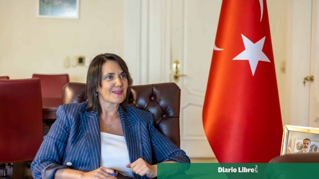 Gobierno busca cooperación con Turquía en residuos mientras persisten tareas pendientes en gestión ambiental