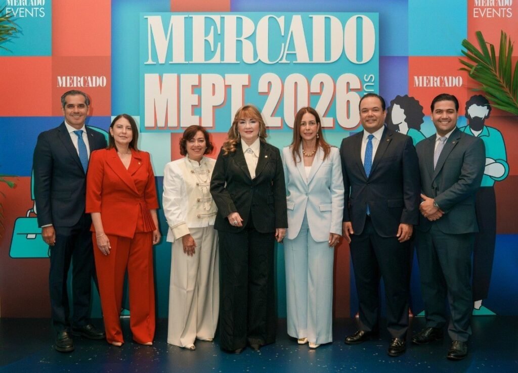 Banco Popular suma otro premio y expone el contraste entre la gestión privada y la deuda de resultados del poder público