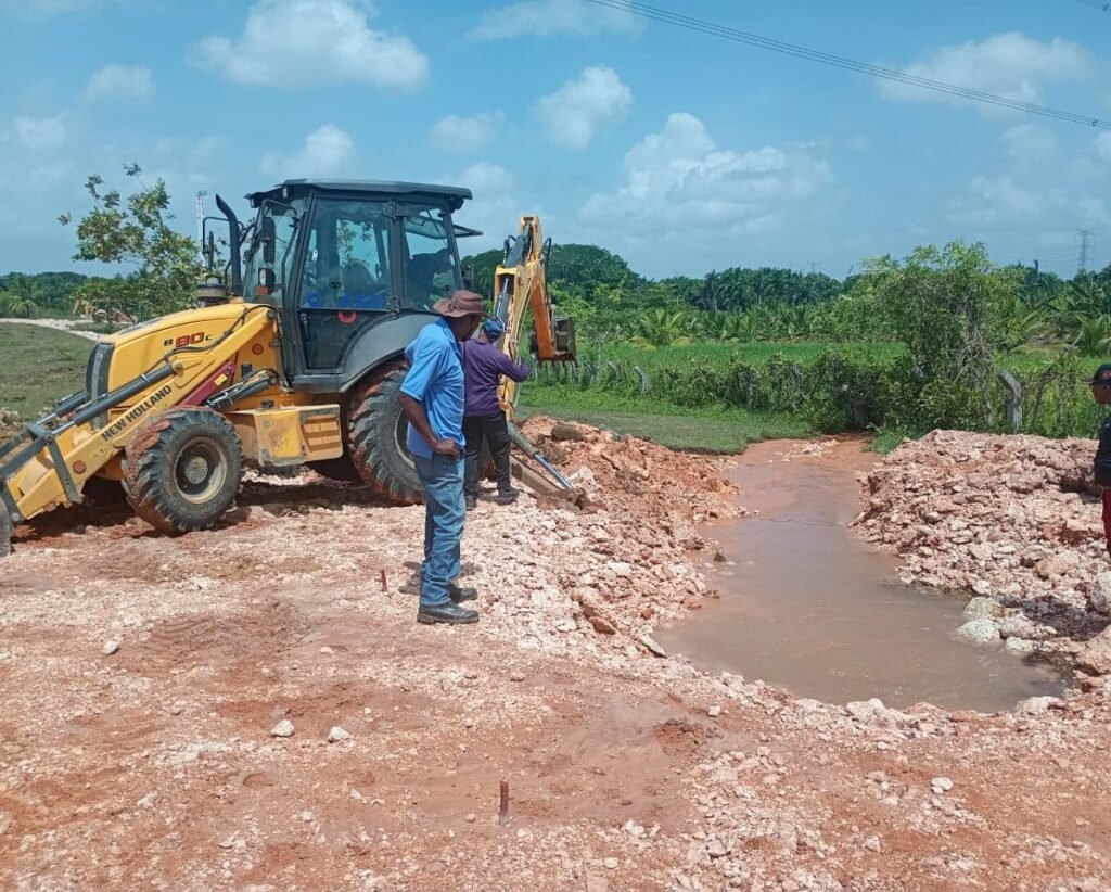 Con menos agua a sectores de Santo Domingo Este y expone fragilidad del servicio, segun Avería en línea clave