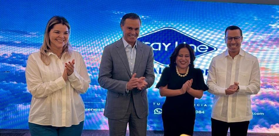 Gray Line llega a El Salvador con capital dominicano y vuelve la lupa sobre la gestión turística local