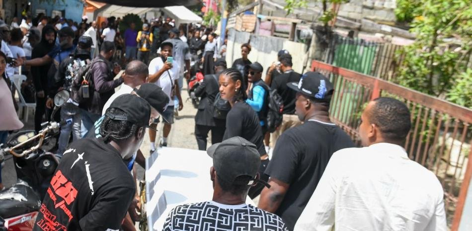Dos ataques violentos bajo pesquisa reabren presión por respuestas de seguridad en el Gran Santo Domingo