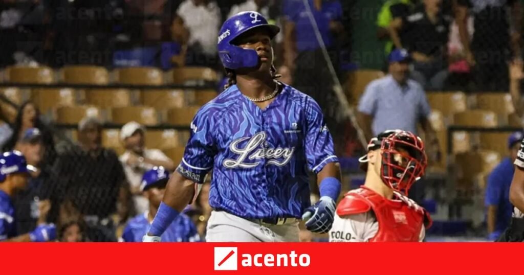 Licey expone sin respuesta al bicampeón y abre la LIDOM con un 12-2 en el Quisqueya