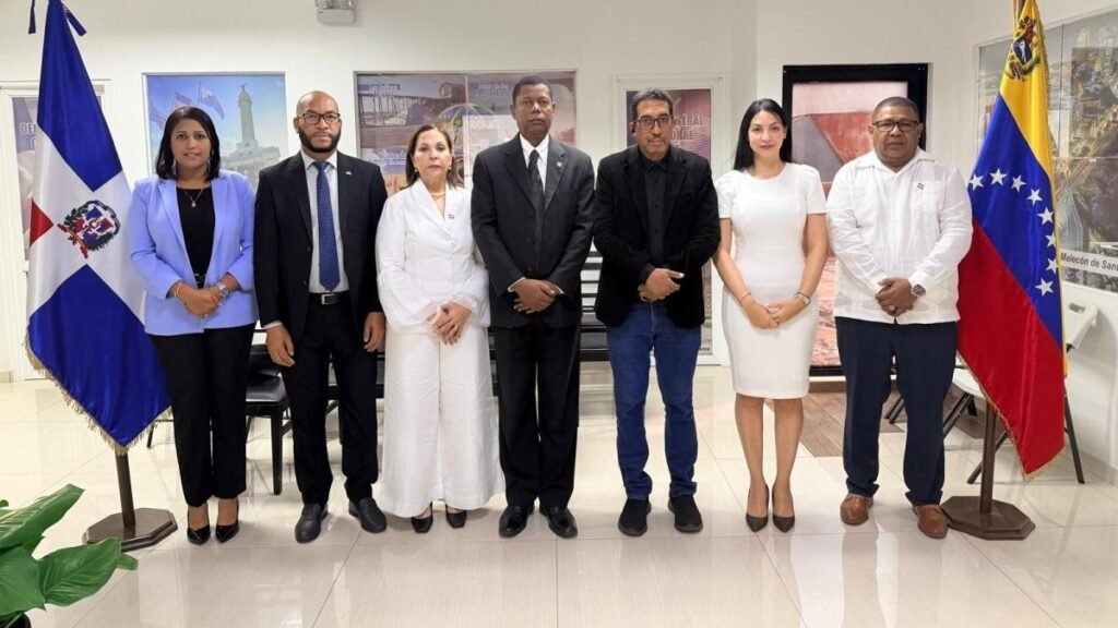 Caracas reabre el consulado dominicano, pero los trámites previos seguirán varados en Bogotá