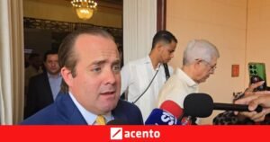 Paliza evita responder sobre pérdidas de comerciantes y se limita a defender la línea oficial en la frontera con Haití
