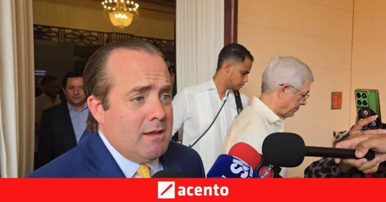 Paliza evita responder sobre pérdidas de comerciantes y se limita a defender la línea oficial en la frontera con Haití