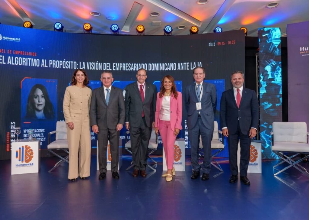 Empresarios ponen el foco en la supervisión de la IA mientras crece el discurso sobre productividad