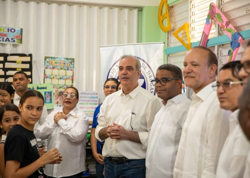 Abinader encabeza en Santiago una amplia jornada social que alcanzó a más de 6 mil personas