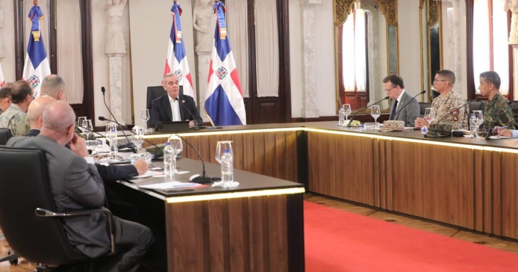 Abinader fija línea de 20 kilómetros mientras el Gobierno insiste en que no hay riesgo mayor en la frontera