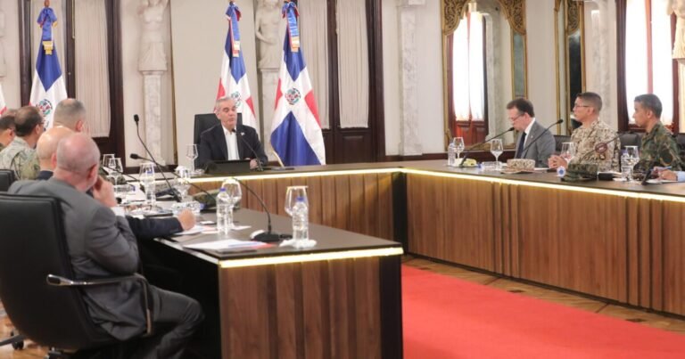 Abinader fija línea de 20 kilómetros mientras el Gobierno insiste en que no hay riesgo mayor en la frontera