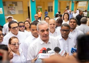 Abinader responde a crisis en Haití con más tropas y una "sesión permanente" bajo presión sobre la frontera