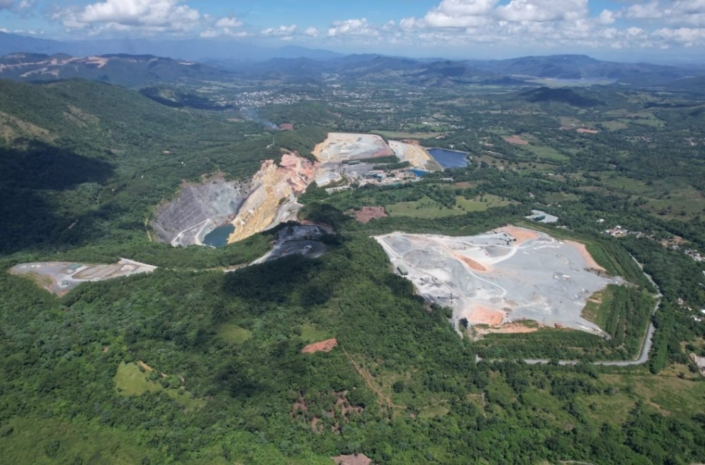 La minería acelera en septiembre, pero el salto de 17.9 % no alcanza para disipar las dudas sobre el año